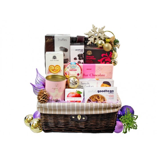 Christmas Chocolates and Biscuits Hamper